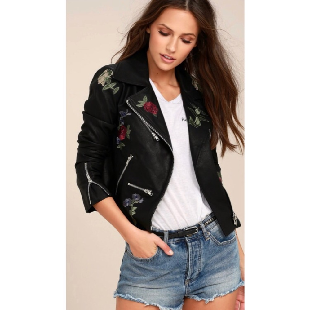🏍 Faux leather rose 🌹 moto jacket 💄